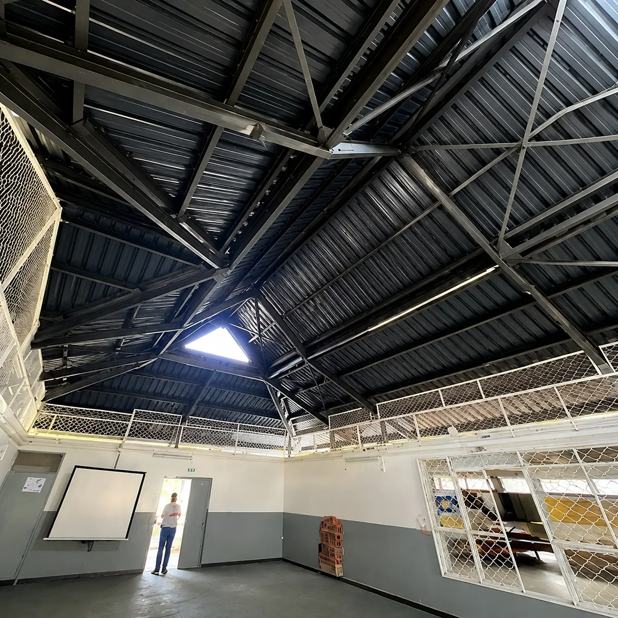 Charpente métallique de bâtiment collectif