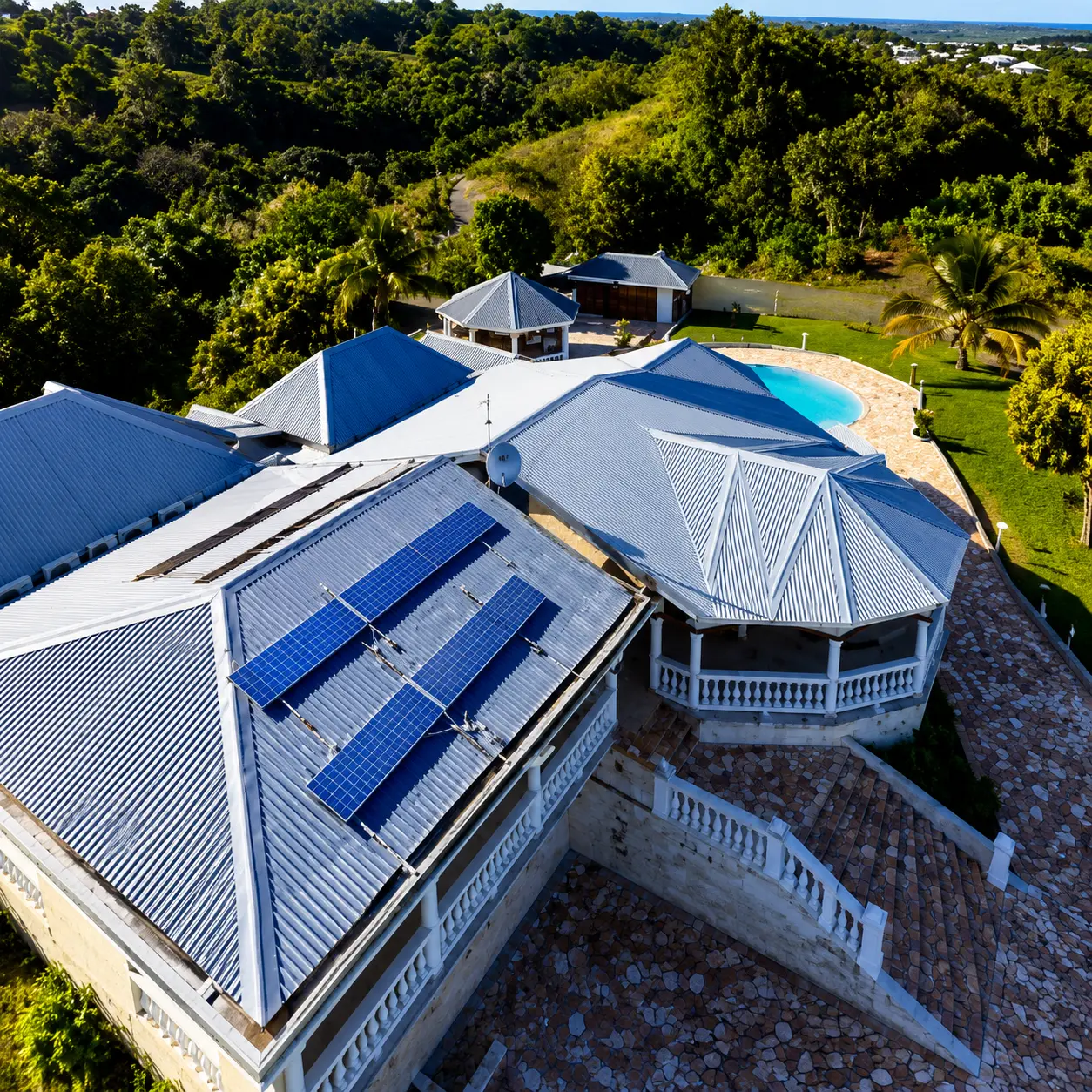 Toiture de villa entièrement refaite